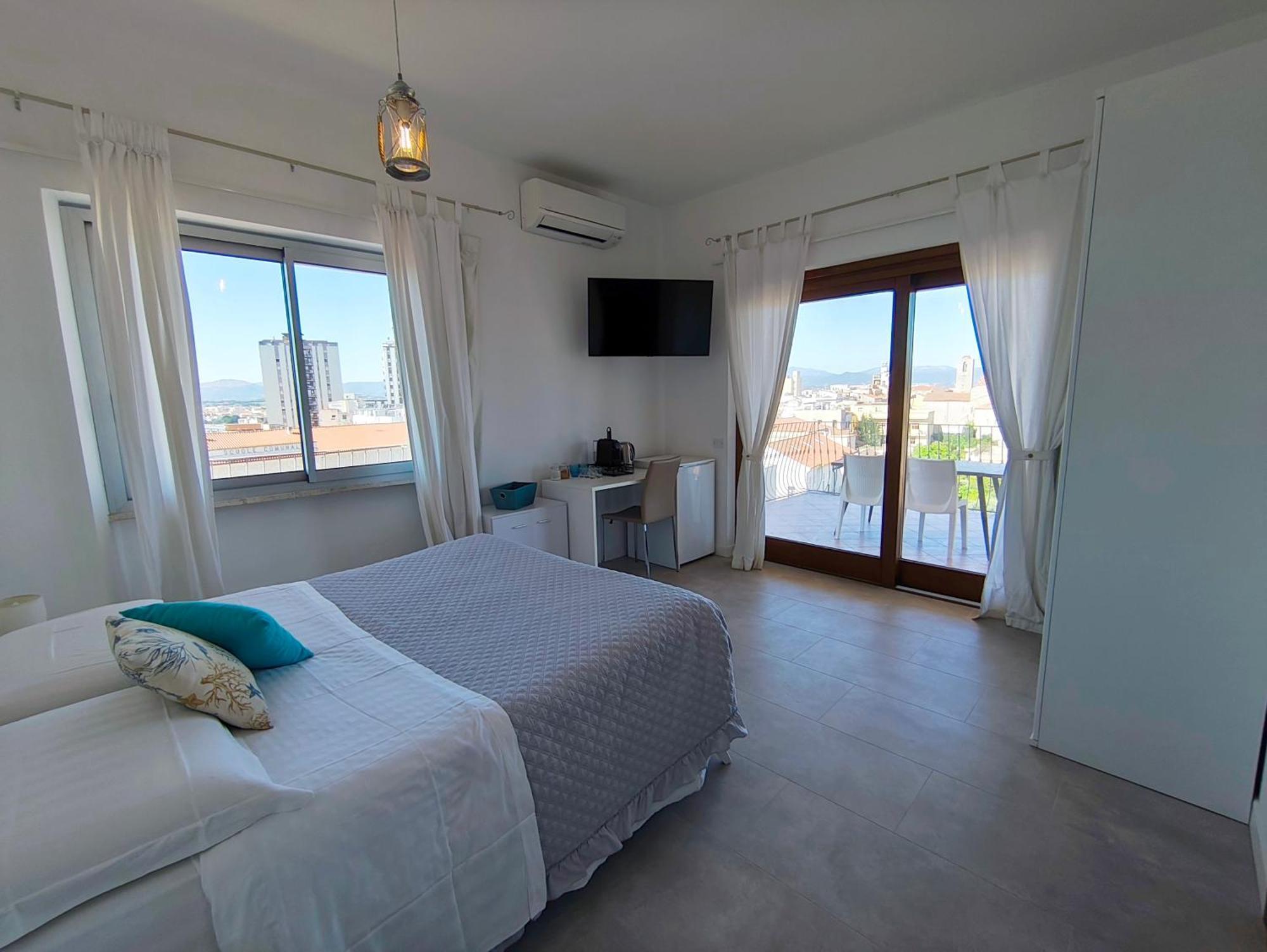 Marysel Rooms Olbia Eksteriør billede