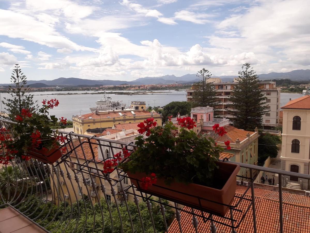 Marysel Rooms Olbia Eksteriør billede
